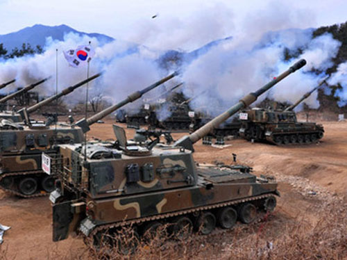 Lo Triều Tiên tấn công, Hàn Quốc diễn tập bất thường 