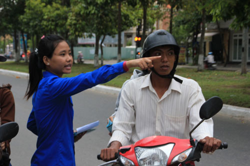 Tiếp sức mùa thi với 3 miễn phí - 2