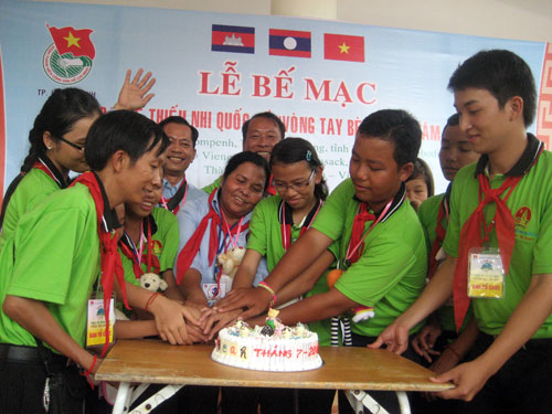 Trại hè thiếu nhi quốc tế 2