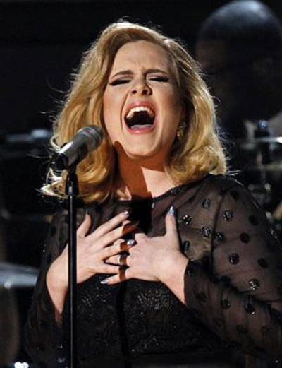 Album 21 của Adele bán chạy nhất năm 2012