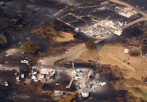 Cháy rừng khủng khiếp tại Úc, 100 người mất tích