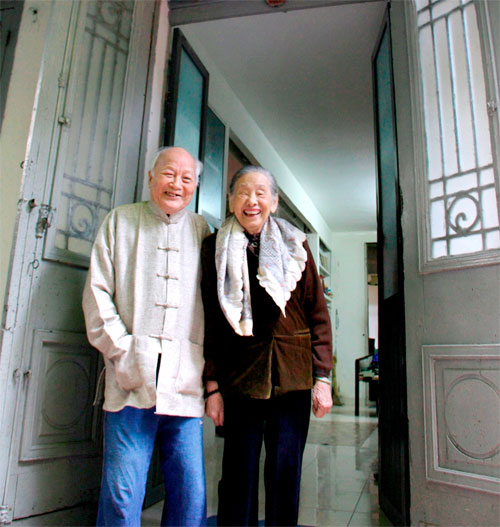 &Ocirc;ng dế m&egrave;n