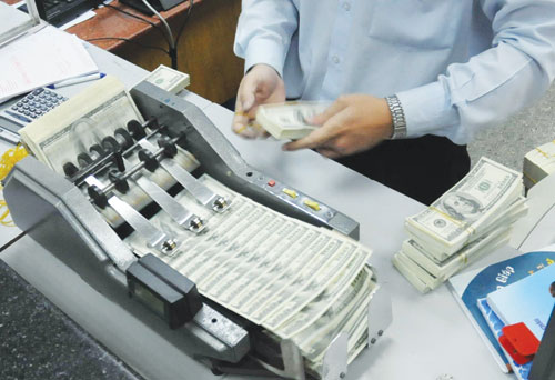 Doanh nghiệp vay vốn ngoại tệ giảm
