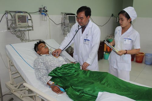 Cứu sống bệnh nhân nguy kịch vì bị kéo xuyên thủng tim