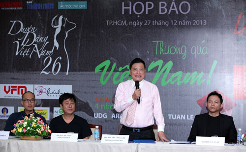 Nhà báo Nguyễn Công Khế - Trưởng ban Tổ chức DDVN 26 phát biểu tại buổi họp báo - Ảnh: Độc Lập