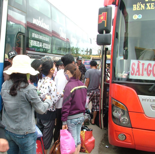Vật vã trở lại thành phố