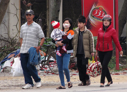 Chầu chực đón xe vào Nam 6