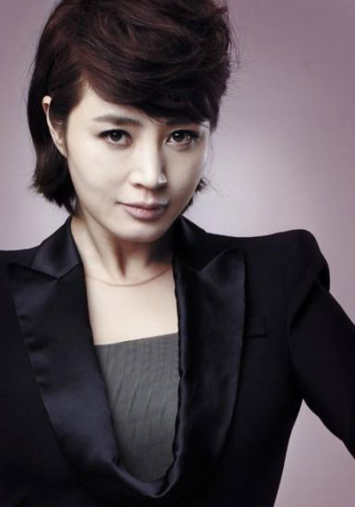Diễn viên Kim Hye Soo thừa nhận “đạo” luận văn thạc sĩ