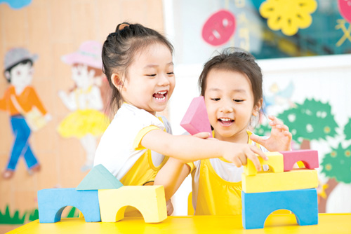 Kích thích kỹ năng vận động ở trẻ nhỏ