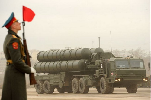 Tổng thống Syria tuyên bố đã nhận tên lửa S-300 của Nga