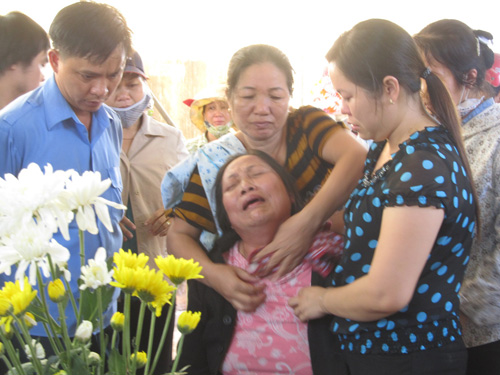 Nỗi đau xé lòng của mẹ cô giáo Thủy
