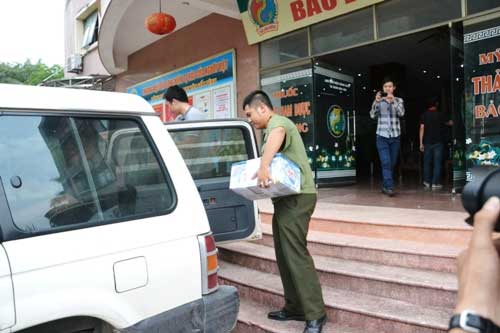 Vụ khám xét Bảo Long Đường 5