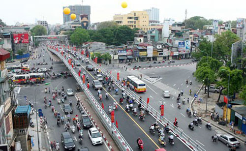 Hà Nội hướng dẫn thu phí đường bộ xe máy