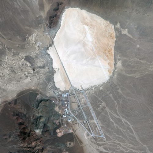 Một trong số ít ảnh chụp Khu vực 51 từ vệ tinh - Ảnh: The Washington Post