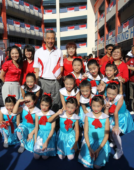 Thủ tướng Singapore chê đánh giá học sinh bằng điểm số 
