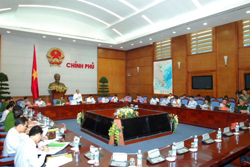 Xét duyệt danh sách đề nghị đặc xá năm 2013