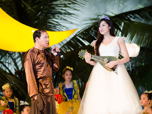Á hậu hóa chị Hằng Nga, Quang Thắng chú cuội, anh Đàm hát sung