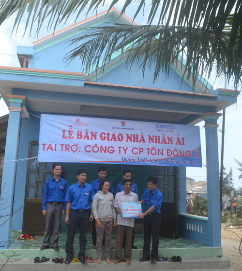 Nhà nhân ái