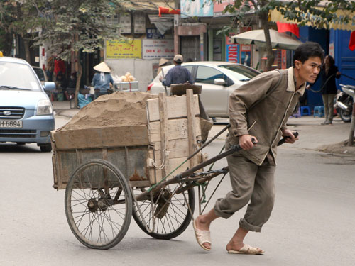 Quay quắt nơi ‘chợ người’