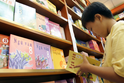 Làm sách giáo khoa, chuyện như đùa - Kỳ 2: Toàn ngược đời