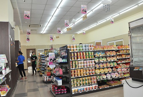 Một siêu thị mini trong KTX khu B