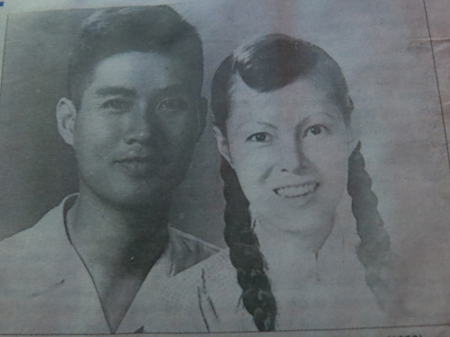 Vợ chồng nhạc sĩ Nguyễn Văn Tý - Bạch Lê năm 1952 - Ảnh: H.Đ.N chụp lại