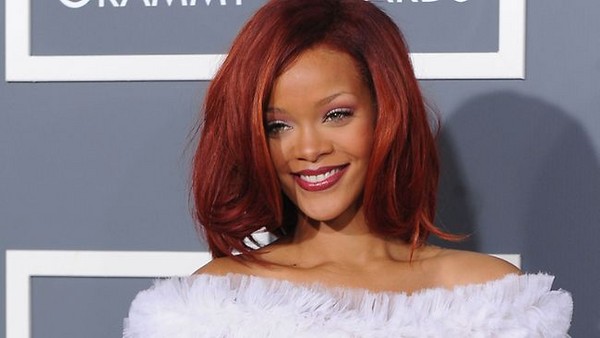 Ca sĩ Rihanna lên án vụ việc là xâm phạm đời tư 1