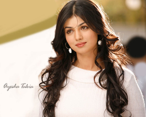 10 ngôi sao sáng giá nhất Bollywood 10