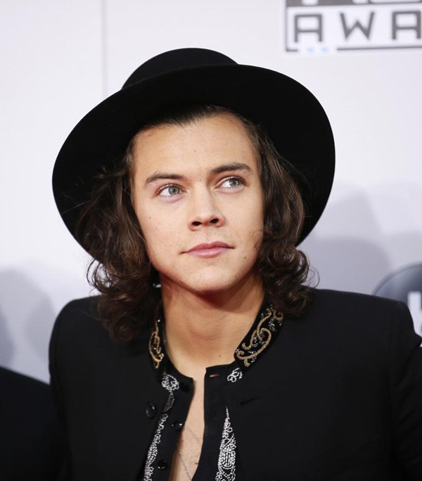 Harry Styles cật lực níu kéo để One Direction không rã đám