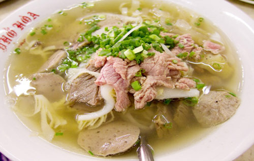 Phở Hòa Pasteur: Hương vị khó quên, đậm đà bản sắc dân tộc