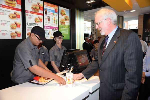 Khánh thành nhà hàng McDonald’s đầu tiên tại Việt Nam 2