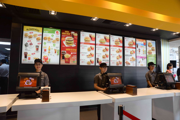 Khánh thành nhà hàng McDonald’s đầu tiên tại Việt Nam 8