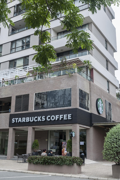 Starbucks khai trương cửa hàng thứ 7 tại Phú Mỹ Hưng 2