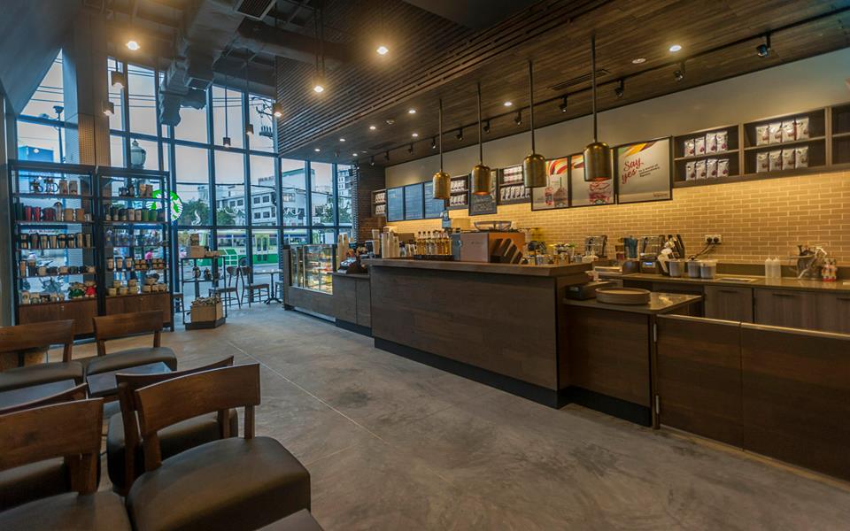 Starbucks khai trương cửa hàng thứ 8 tại Pandora City 1