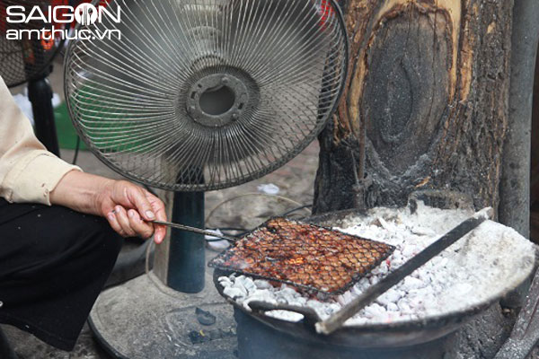 Ghé quán bún chả 20 năm tuổi ở Bắc Giang