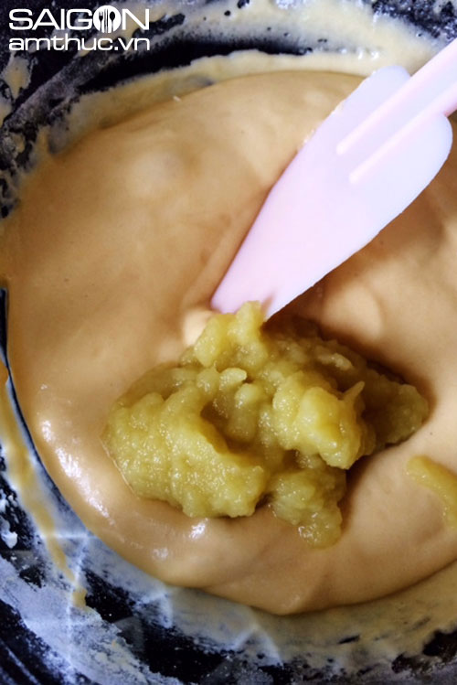 Cuối tuần làm bánh táo ổ xốp mềm, thơm nồng
