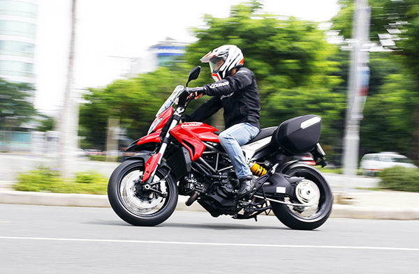 Ducati Hyperstrada  chiến binh trên xa lộ  VnExpress