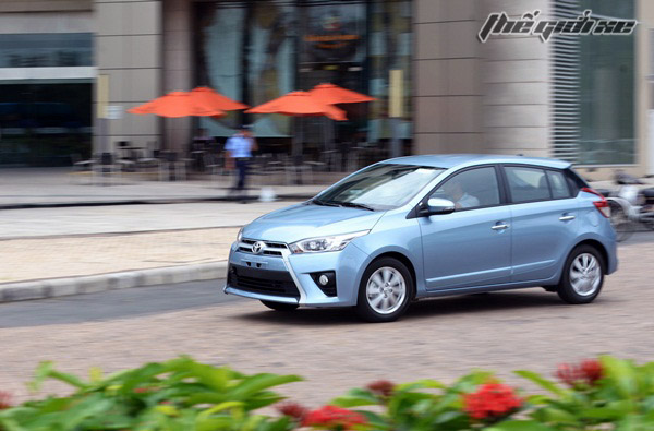 Đánh giá xe Toyota Yaris 2014