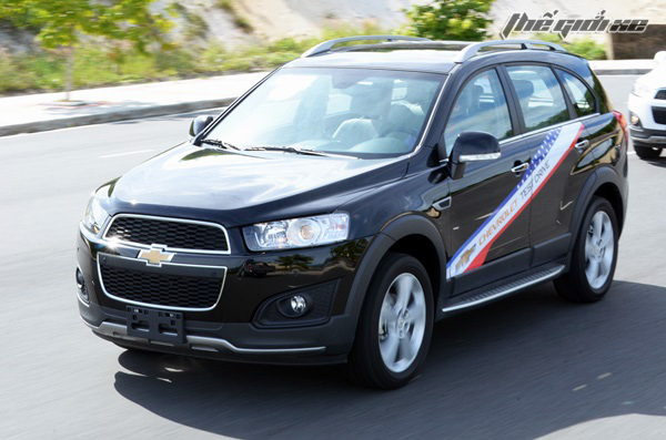 Chevrolet Captiva 2014  Chinh phục mọi nẻo đường