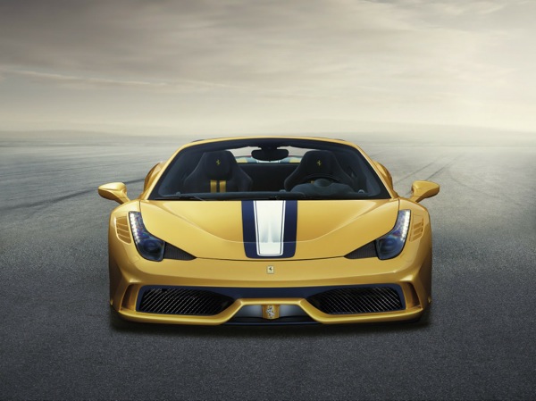 Siêu ngựa' Ferrari 458 Speciale Aperta cất vó