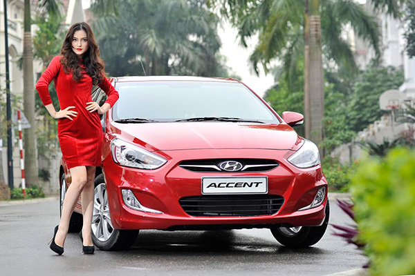 Hyundai ra mắt Accent Blue 2015 tiết kiệm nhiên liệu hơn 4  ÔtôXe máy   Vietnam VietnamPlus