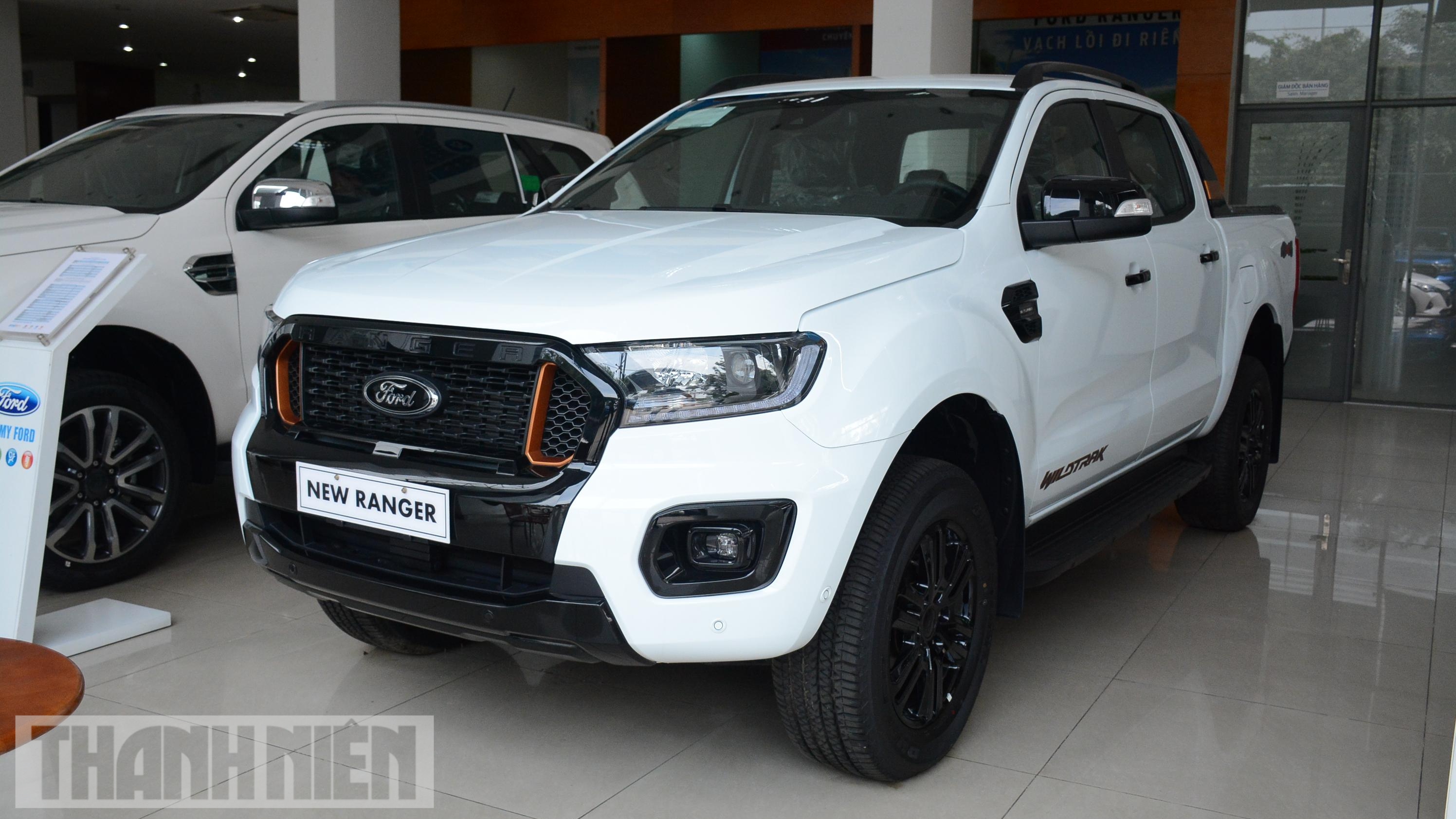 Xe ô tô điện trẻ em Bản quyền cao cấp Ford Ranger