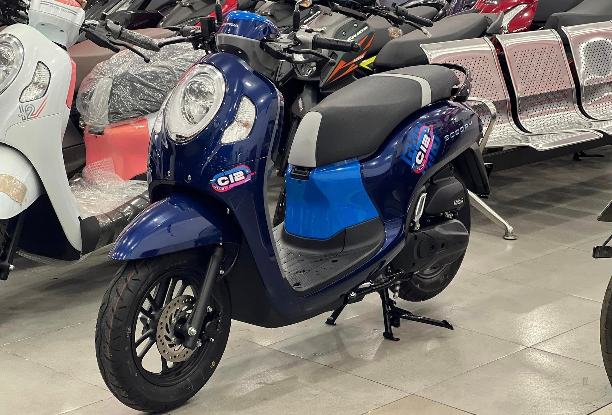 Honda Scoopy 2022 ra mắt với nhiều màu sắc ấn tượng