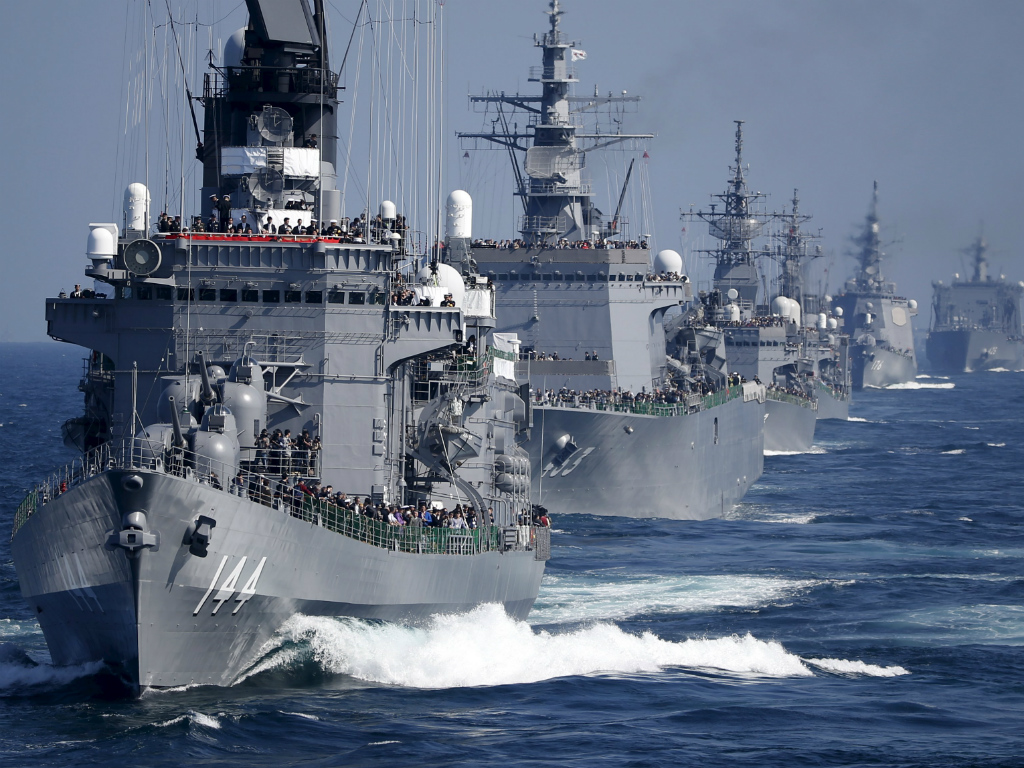 Nhật Bản sẽ tiếp tục theo dõi diễn biến tình hình Biển Đông trước khi có biện pháp phù hợp - Ảnh: Reuters