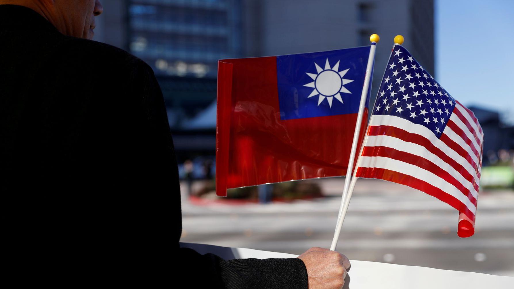 Đài Loan - nơi tiếp đón sự ghé thăm của các nghị sĩ Mỹ. Họ đến để học hỏi và chia sẻ kinh nghiệm, việc này chứng tỏ mối quan hệ giữa hai nước ngày càng tốt đẹp hơn. Hãy xem hình ảnh để khám phá thêm về Đài Loan và những điều mới mẻ mà nước này đem lại.