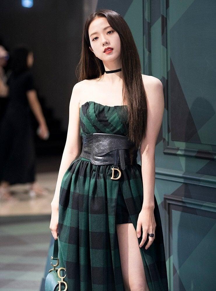 BLACKPINK Jisoo for Vogue Korea x Dior 2021 Holiday Dior Look  kpopping
