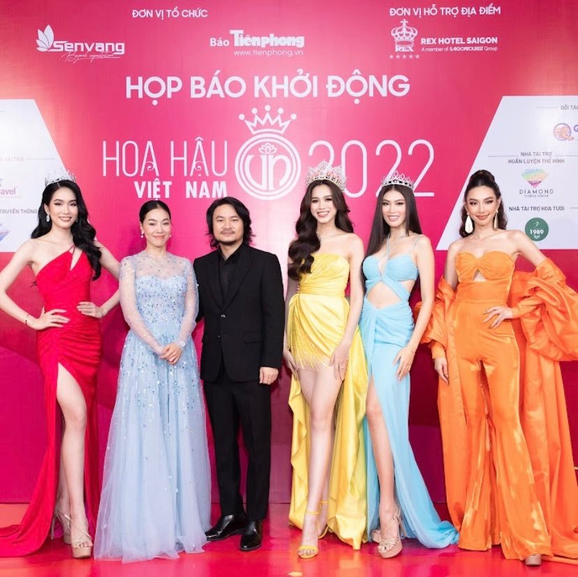 Dàn hoa hậu khoe nhan sắc rạng rỡ tại họp báo Hoa hậu Việt Nam 2022
