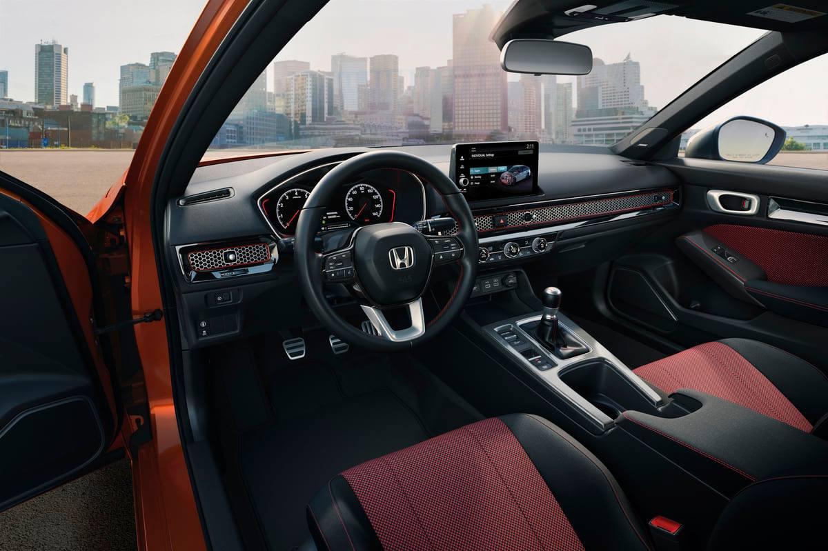 Honda Civic 2016 phiên bản 15 động cơ Turbo sẽ trang bị hộp số sàn 6 cấp