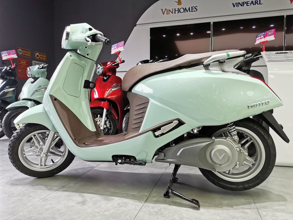 VinFast ra mắt hai xe máy điện mới  VnExpress