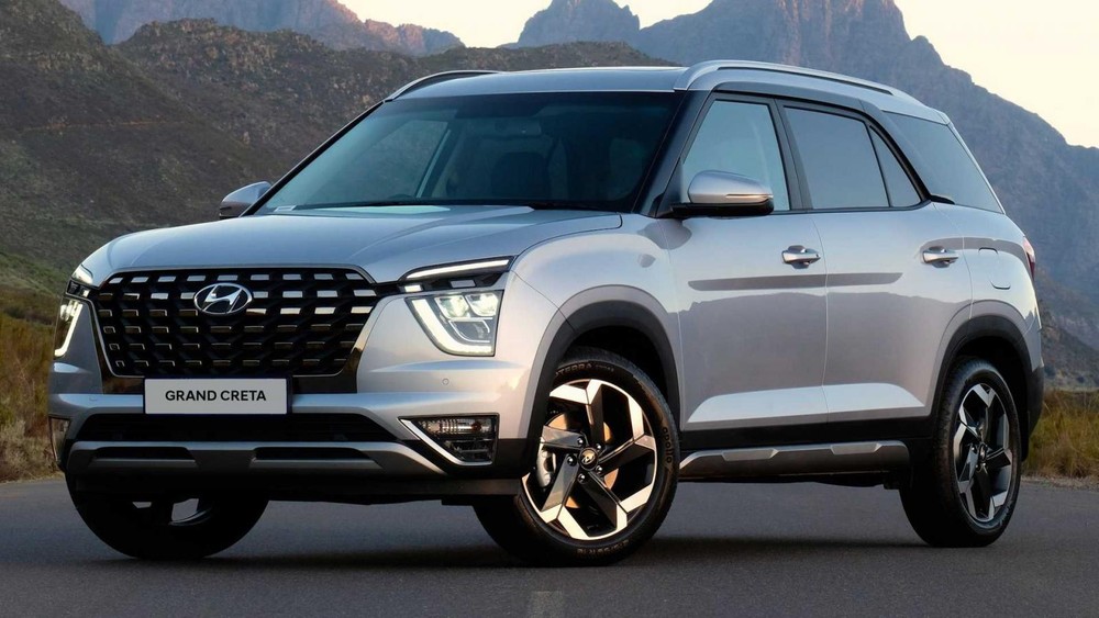 Chi tiết Hyundai Alcazar 2021 về đại lý xe 7 chỗ giá rẻ hơn Tucson